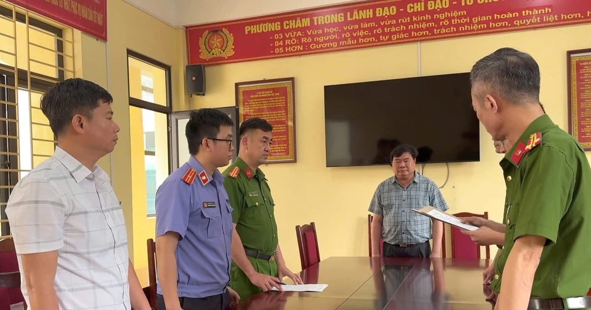 Vụ cột điện lăn làm một người tử vong tại Lào Cai: Khởi tố Giám đốc và Giám sát trưởng