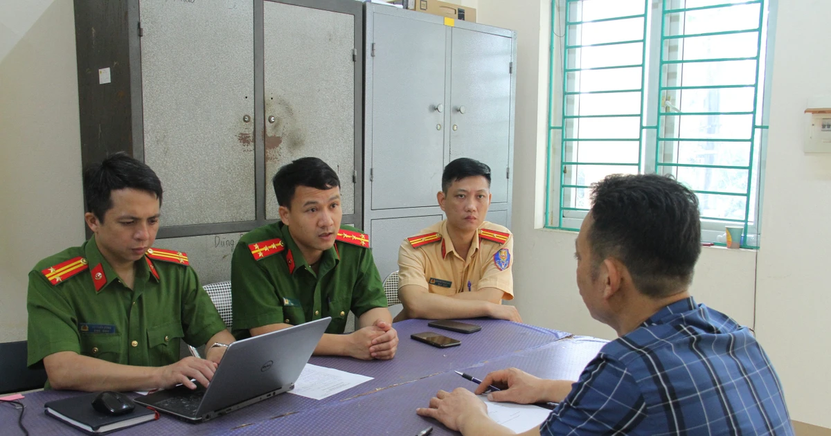 Vụ lao ô tô lên vỉa hè làm 2 người bị thương rồi đánh xe rời đi: Tài xế có thể đối diện hình phạt nào?