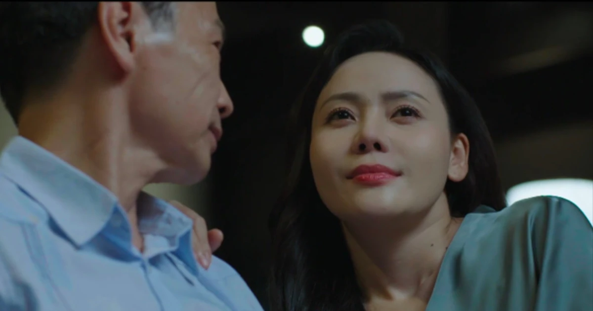 Nữ diễn viên kém 30 tuổi vào vai người tình của NSND Trung Anh