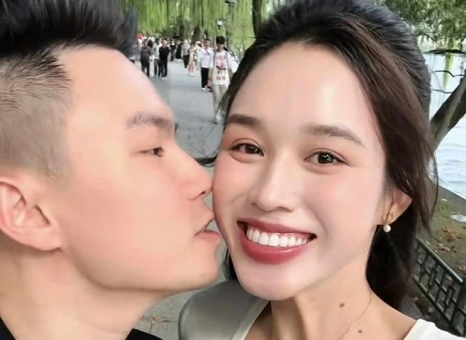 Đỗ Thị Hà rời chức CEO công ty riêng