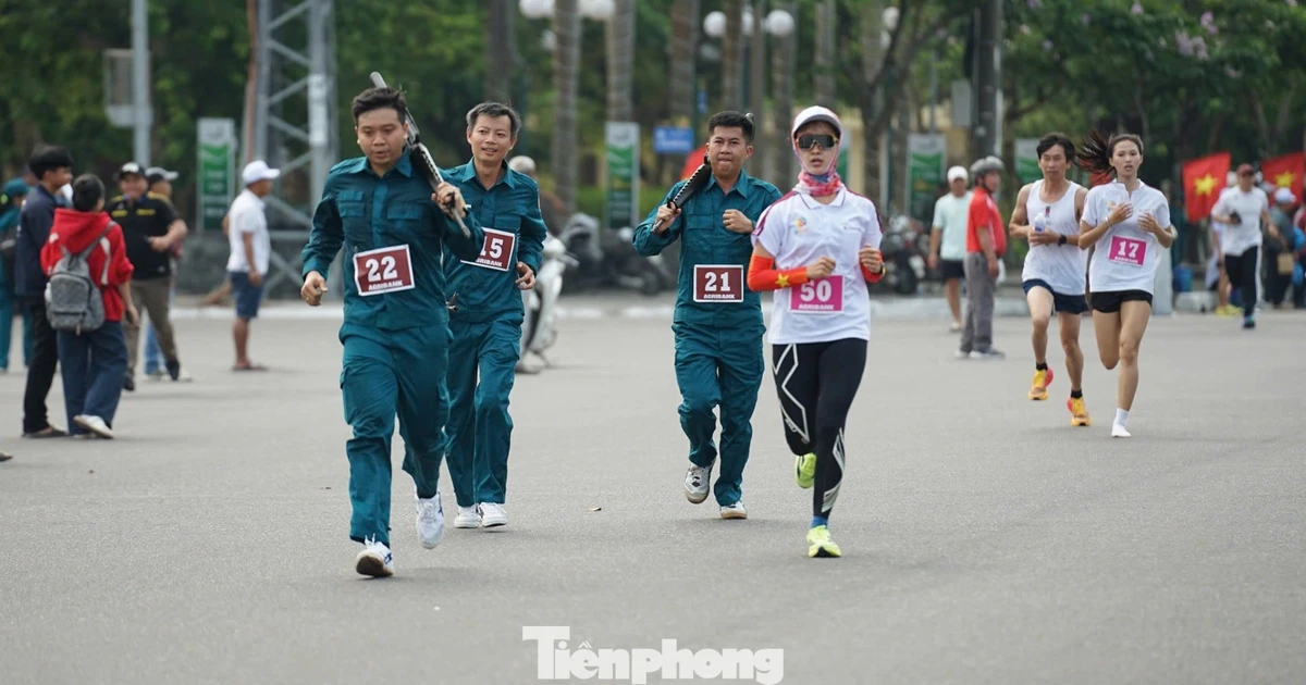 Đà Nẵng: Hơn 2.100 vận động viên tranh tài tại giải việt dã truyền thống 30 năm