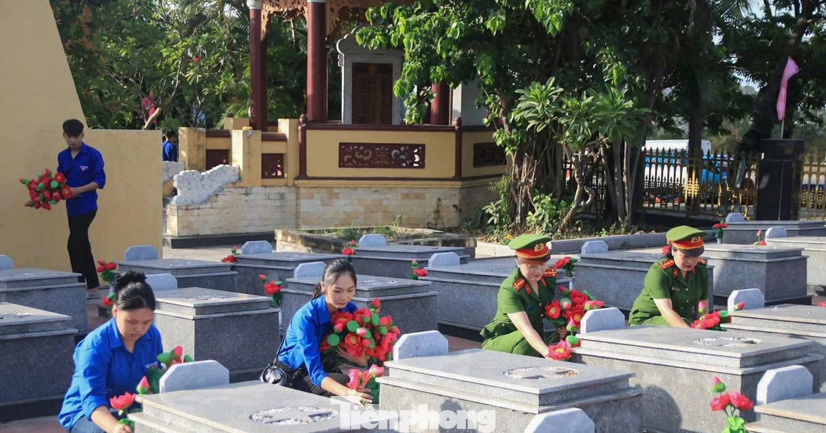 Đà Nẵng lan tỏa ‘Áo xanh tri ân' trên mạng xã hội