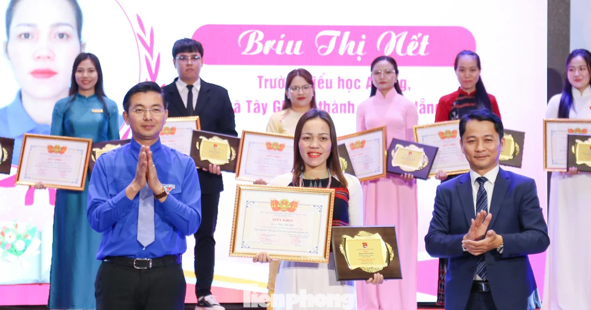 Đà Nẵng vinh danh những nhà giáo trẻ thủ lĩnh phong trào