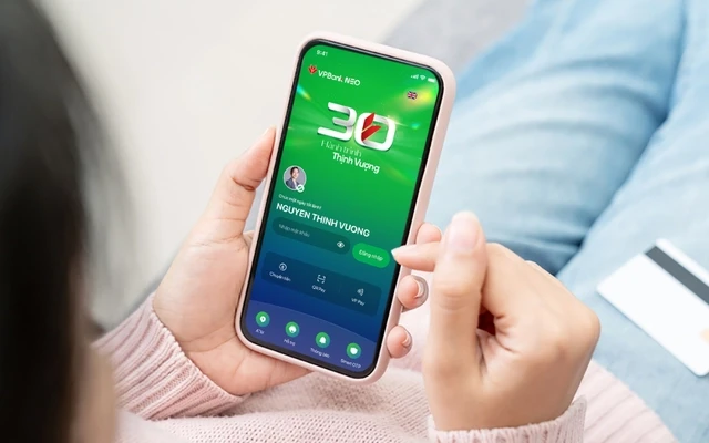 'Hết cửa' chuyển khoản nhanh, giao dịch từ 500 triệu có thể mất 24 tiếng