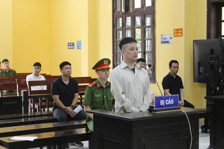 Tống tiền CSGT bị phạt 7,5 năm tù
