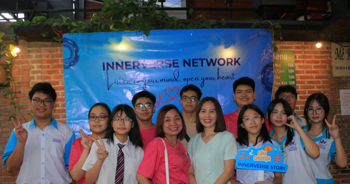 Nhóm bạn trẻ TP. HCM ra mắt dự án hỗ trợ tâm lý ‘InnerVerse’