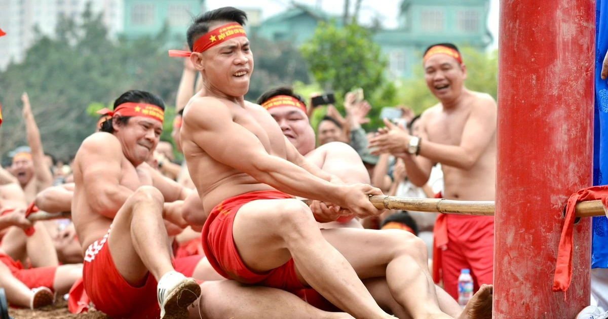 Tham vọng không gian sáng tạo độc đáo của Hà Nội từ di sản kéo co ngồi được UNESCO vinh danh