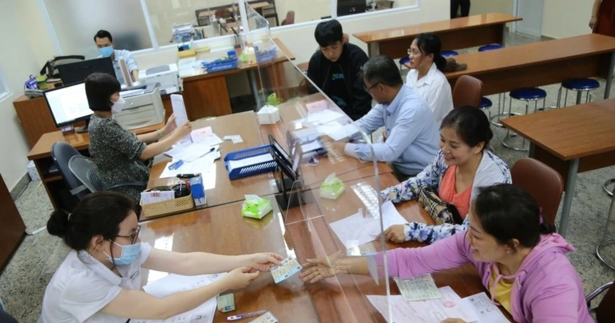 Viên chức sắp được hưởng tiền làm thêm giờ, ban đêm, được ưu đãi về nhà ở