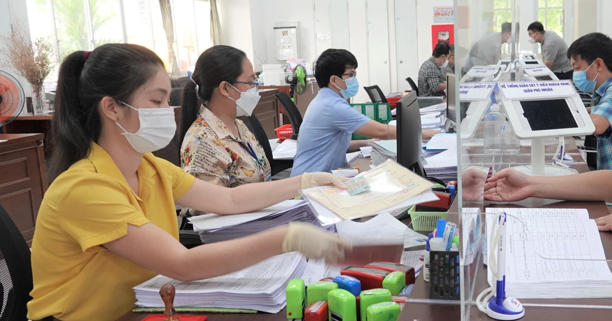 Mở rộng nguồn tiếp nhận công chức, bổ sung quy định mới về xếp lương và bổ nhiệm