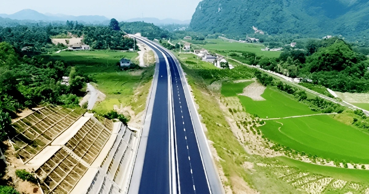 Chốt hạn giải phóng mặt bằng cao tốc Hòa Bình - Mộc Châu
