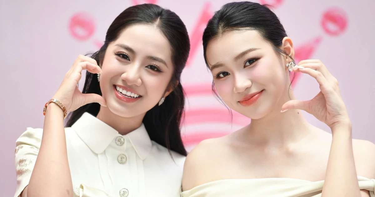 Hà Trúc Linh, người đẹp Huyền Cơ rạng rỡ trên thảm đỏ tuyển sinh Hoa hậu Việt Nam