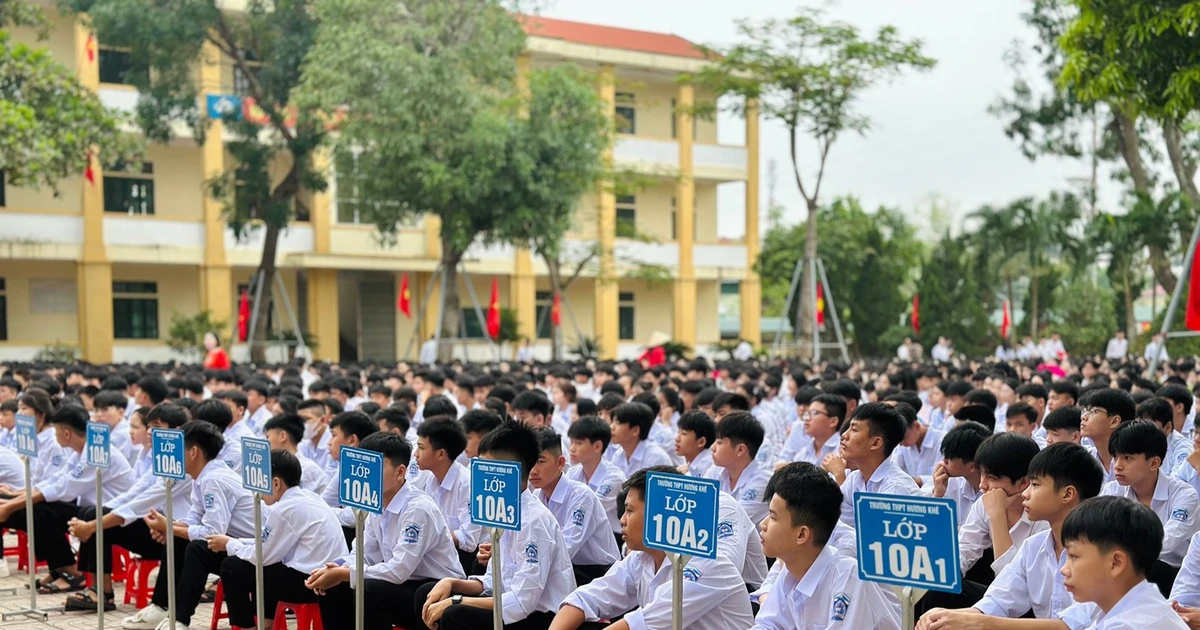 Sau 6 tháng 'siết' dạy thêm, học thêm': Bất ngờ về thu nhập ngoài lương của giáo viên