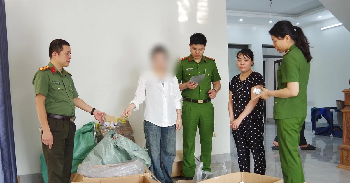 Mua viên nén đông y trôi nổi về dán nhãn 'lương y' để tiêu thụ
