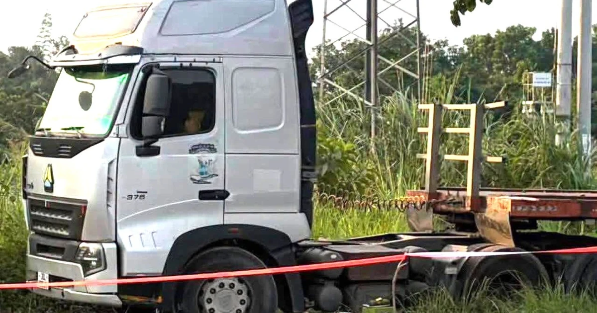 Thái Nguyên: Công an điều tra vụ tài xế tử vong nghi tụt xuống hố ga