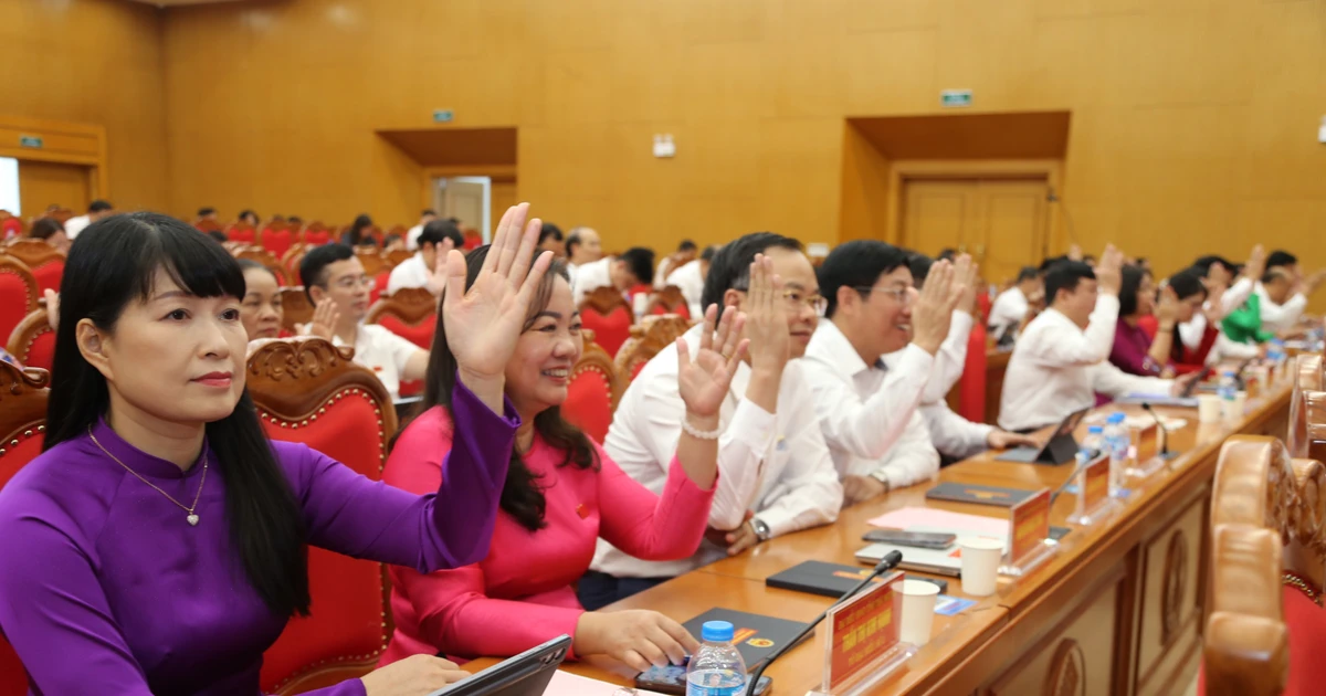 Thái Nguyên thông qua Nghị quyết, đưa nhiều chính sách hỗ trợ học sinh, giáo viên