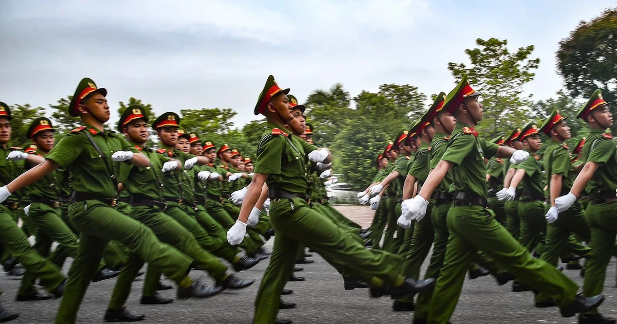 Hà Nội hỗ trợ mỗi người thuộc lực lượng vũ trang, Toà án, Viện kiểm sát từ 2,5 đến 5 triệu đồng/tháng