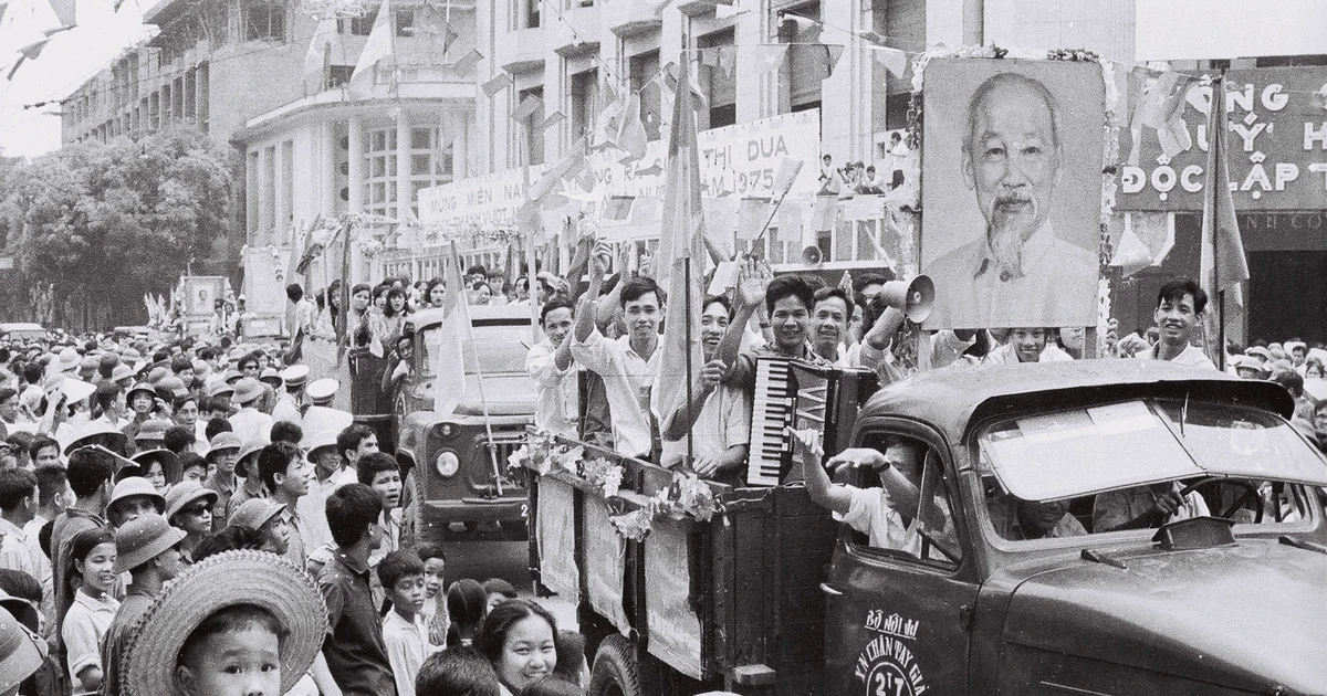 Hà Nội ngày 30/4/1975 qua ống kính cố phóng viên ảnh Mai Nam