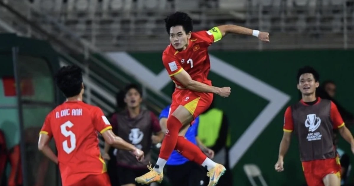 Đình Bắc có cạnh tranh được vị trí ở đội tuyển Việt Nam?