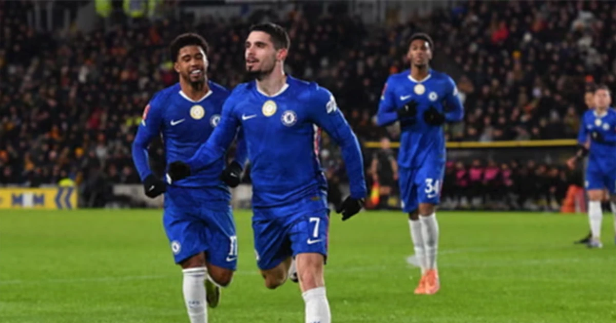 Chelsea đè bẹp Hull bằng hat-trick siêu hạng của Pedro Neto