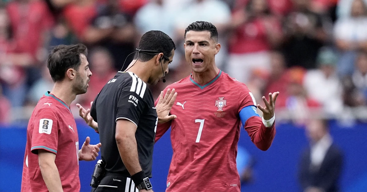 Chuyên gia Việt: Tuổi tác không trừ ai, dù đó là Ronaldo