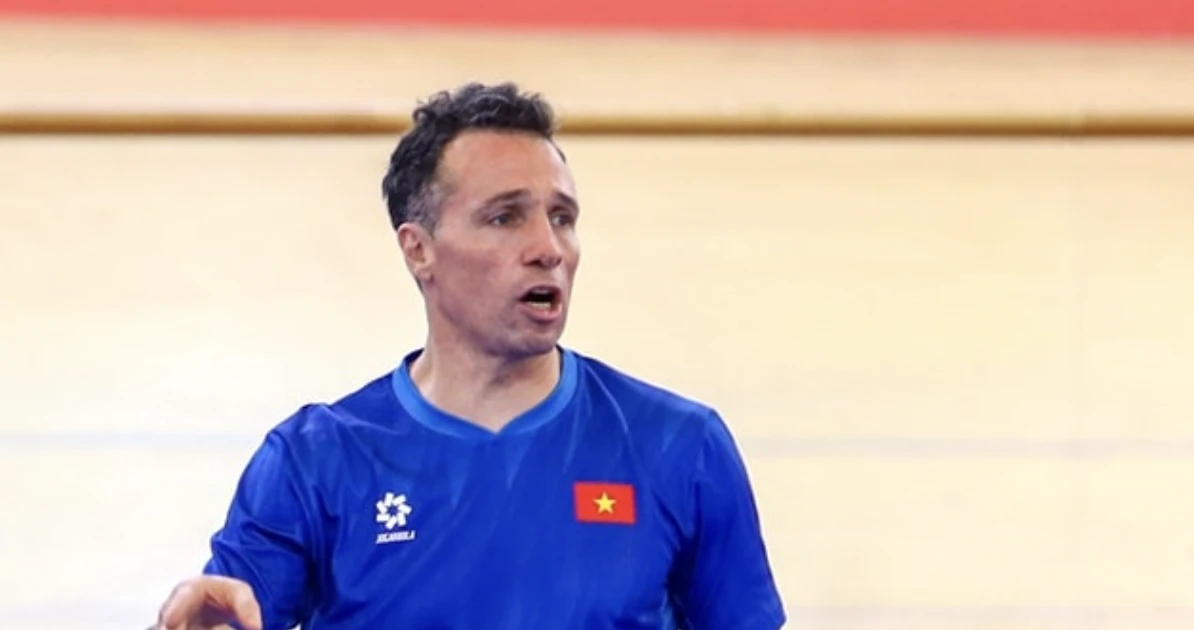 Ông Diego Giustozzi nói gì khi Việt Nam tái ngộ Indonesia ở bán kết futsal Đông Nam Á?