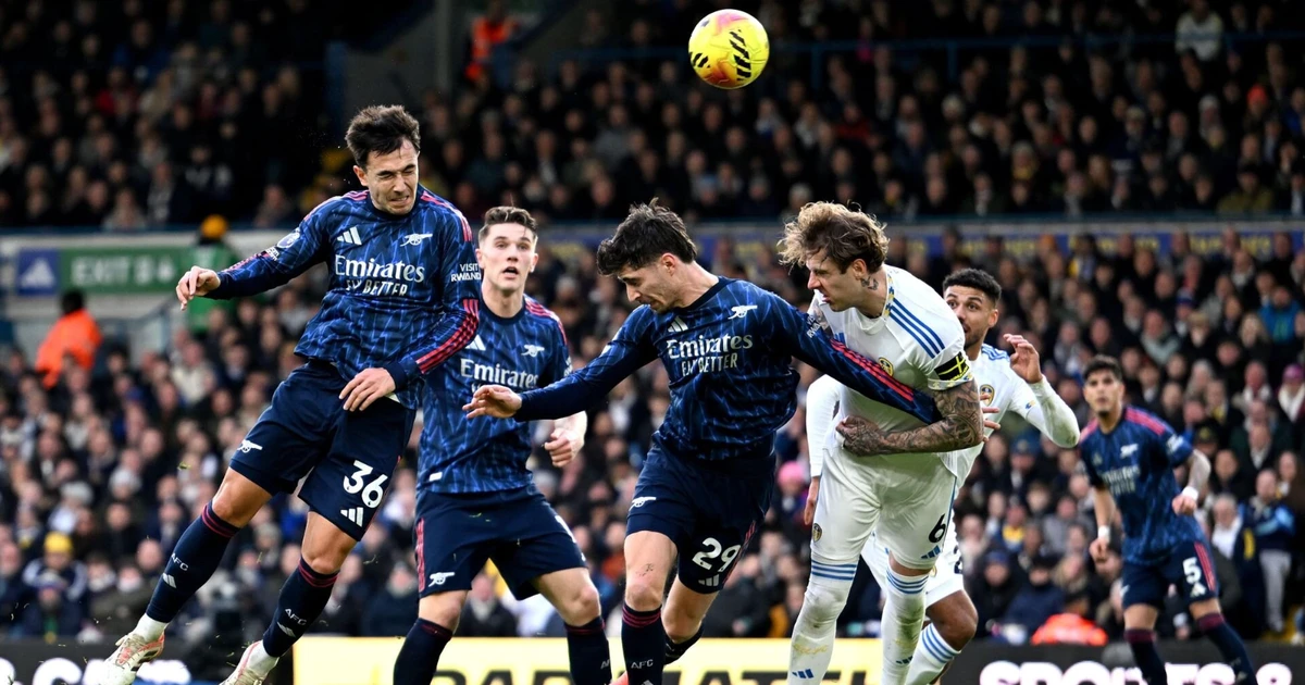 HIGHLIGHT: Arsenal nhấn chìm Leeds United, vững ngôi đầu bảng