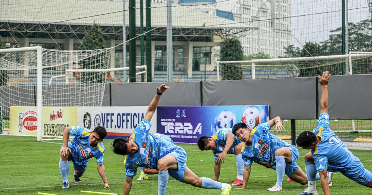 "Chạy đà" cho đại chiến Malaysia: Tuyển Việt Nam hừng hực khí thế, chờ đợi luồng gió mới từ tân binh