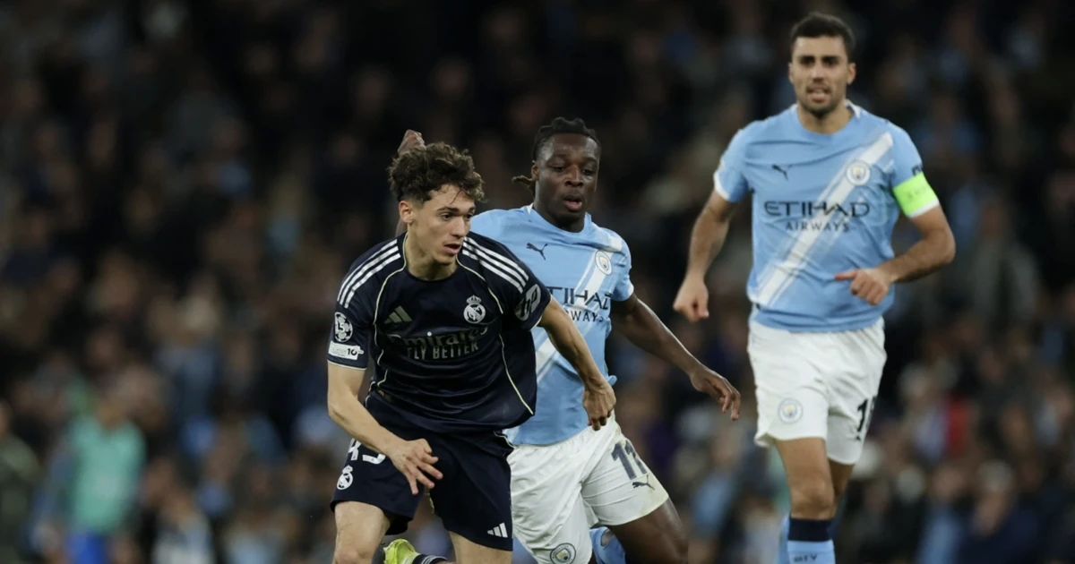 Silva nhận thẻ đỏ, Man City bị Real Madrid loại khỏi Champions League