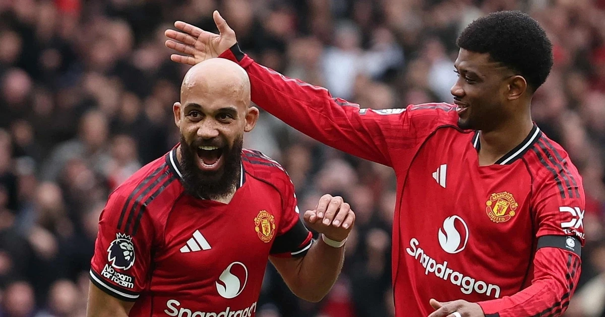 HIGHLIGHTS: Hạ Tottenham, MU thắng trận thứ 4 liên tiếp ở Ngoại hạng Anh