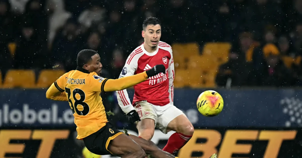 HIGHLIGHTS: Arsenal trượt chân trên sân đội cuối bảng Wolves, ngôi đầu lung lay