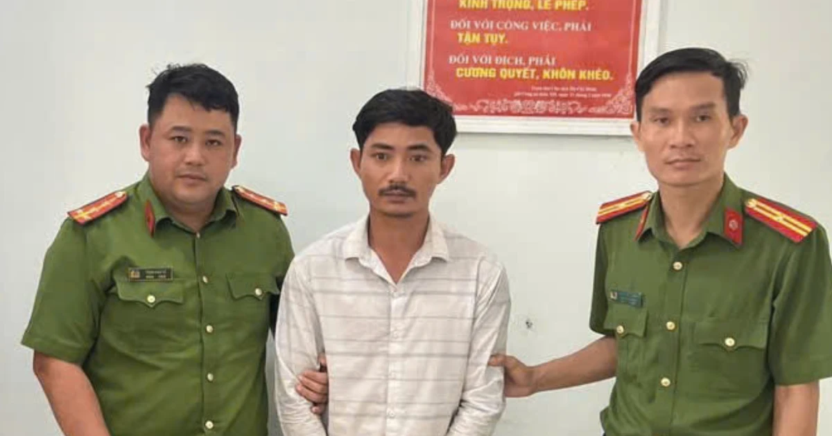 Tạm giam 'nghịch tử' dùng điếu cày đánh cha rách đầu ở Đồng Nai