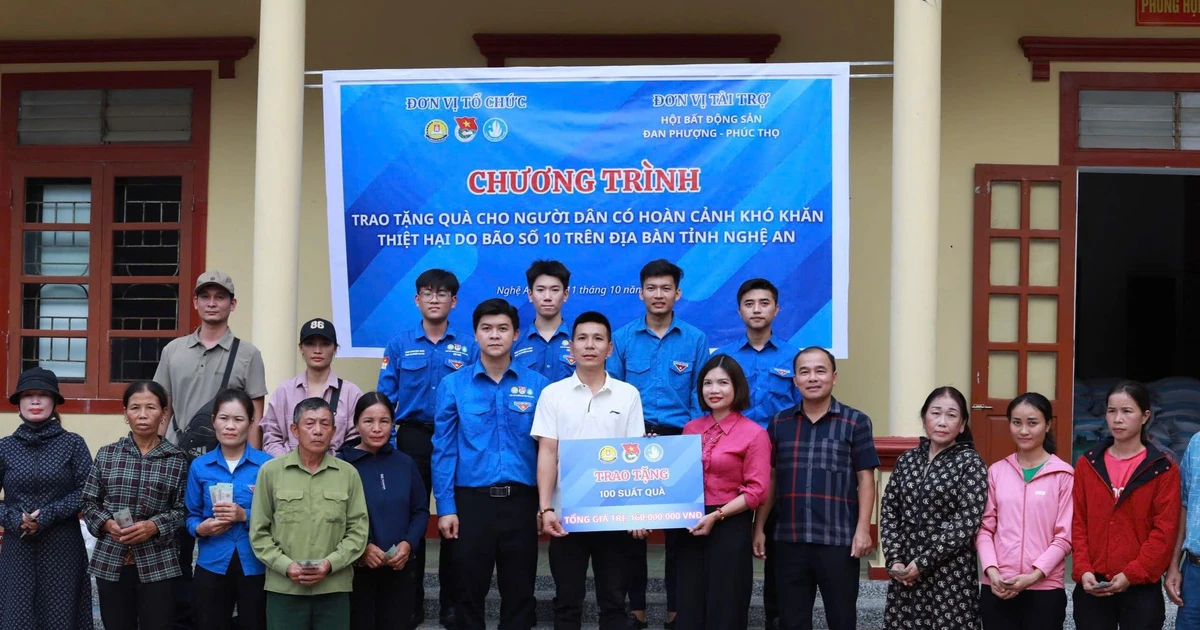 Tuổi trẻ đoàn viên, thanh niên chung tay góp sức hỗ trợ người dân sau cơn bão