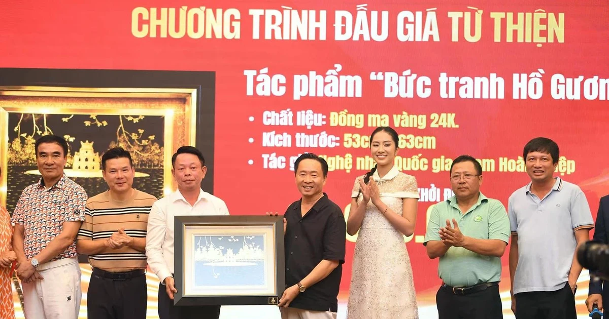Đêm gala Giải Tiền Phong Golf Championship - Non sông một dải lần 2 gây quỹ hơn 279 triệu cho hoạt động an sinh
