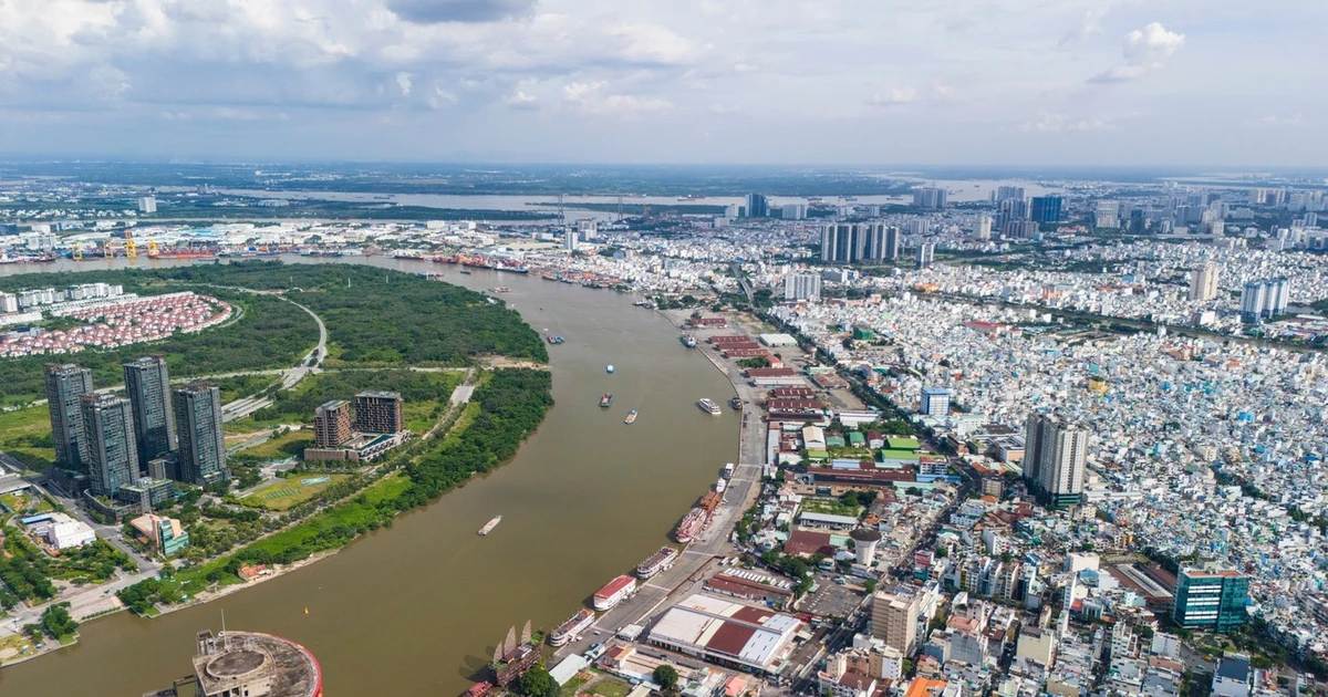 Quy hoạch TPHCM tầm nhìn 100 năm: Phải tránh được những cuộc di dời dân quy mô lớn