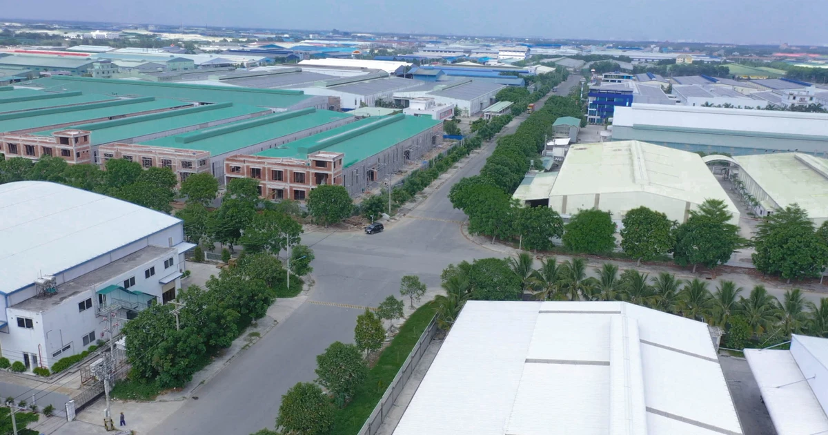 Đòi lại tiền tạm ứng giải phóng mặt bằng: Như thả gà ra đuổi !