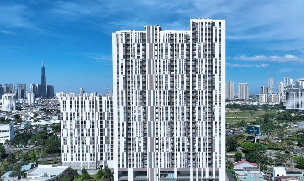 Cư dân chung cư Centana bị 'đảo lộn' do nguồn nước sinh hoạt bị nhiễm dầu diesel