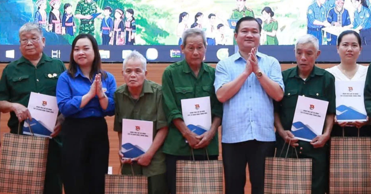 Tuổi trẻ các cơ quan Đảng Trung ương tri ân, tiếp lửa truyền thống