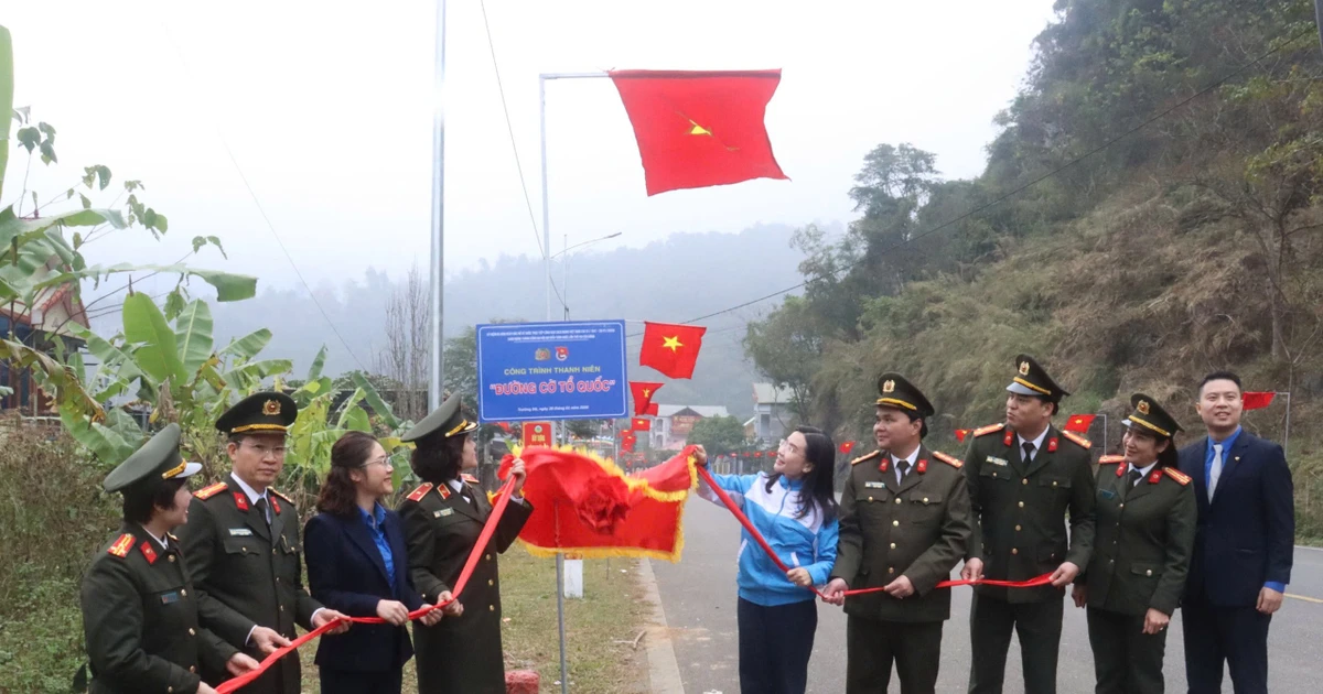 'Theo dấu chân Người' trên quê hương cách mạng Cao Bằng