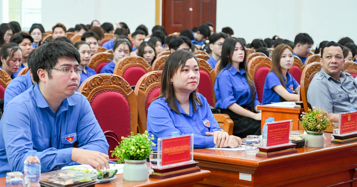 Xây dựng động cơ phấn đấu vào Đảng đúng đắn cho đoàn viên, sinh viên