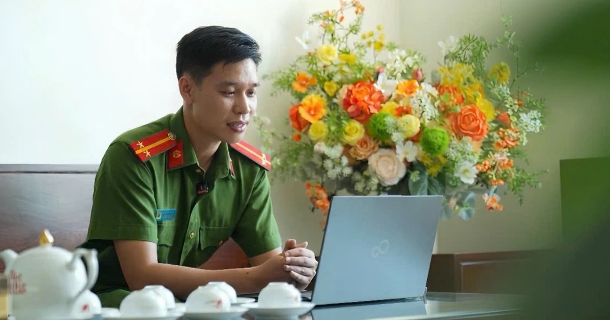 Lớp học đặc biệt của 'thầy giáo' chiến sĩ vùng cao