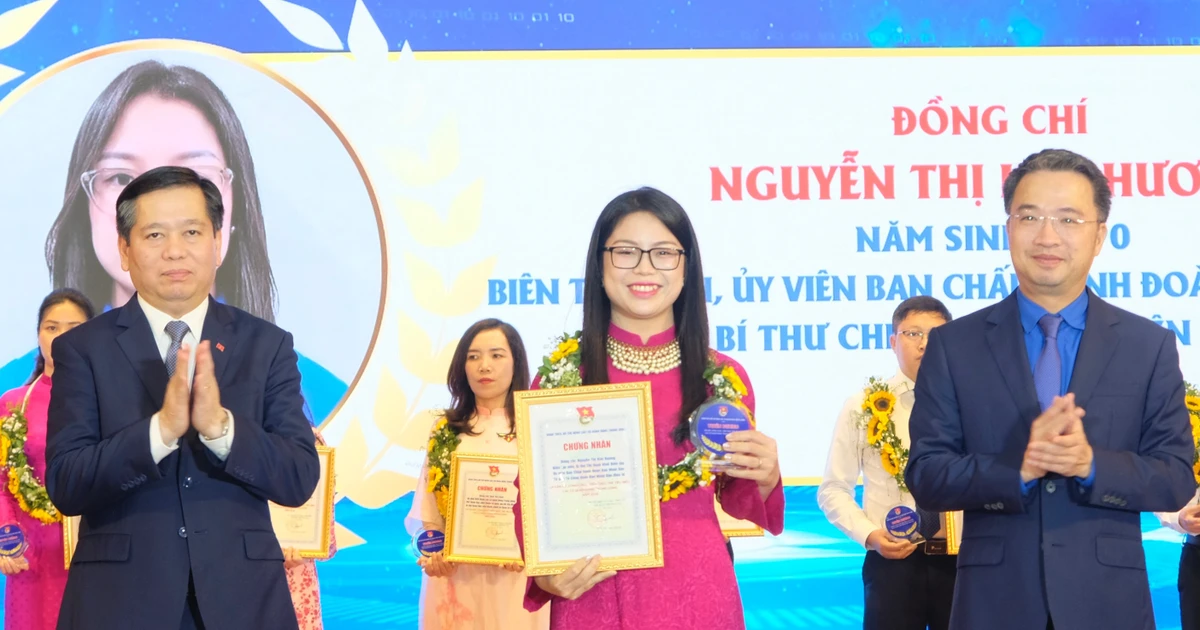 Tuyên dương cán bộ, công chức, viên chức trẻ tiêu biểu các cơ quan Đảng Trung ương