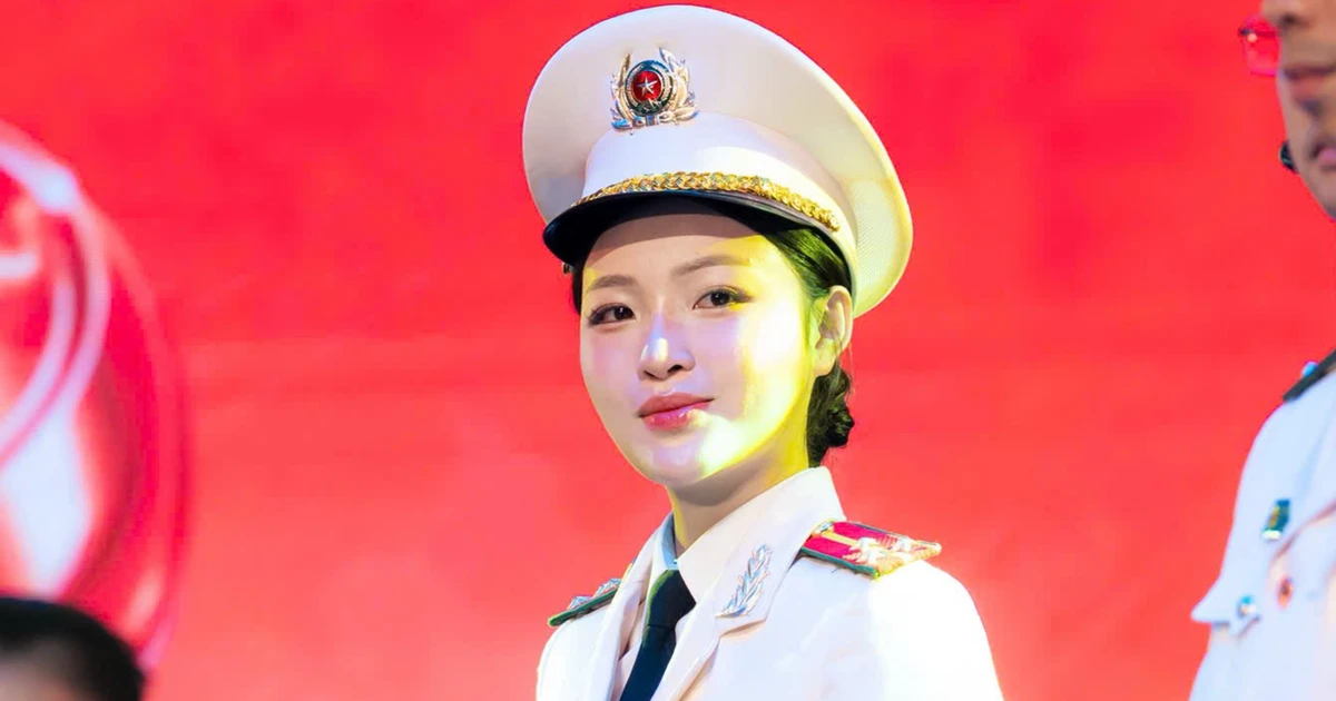 Bóng hồng Gương mặt trẻ Công an tiêu biểu tiên phong 'số hóa' công tác pháp chế