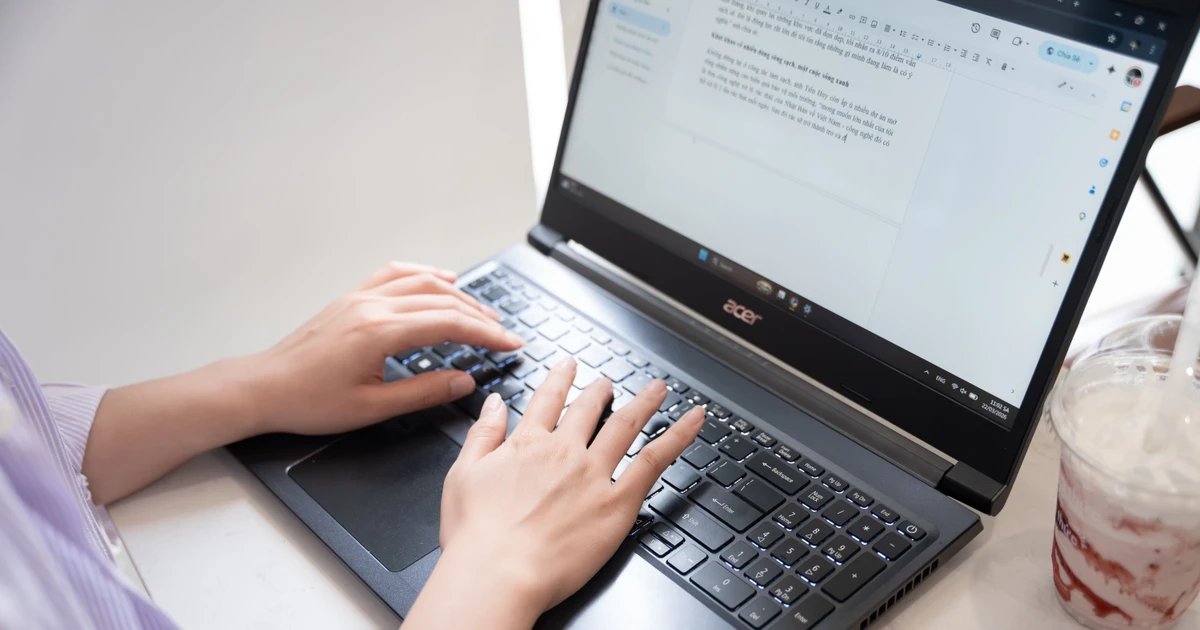 Nghề content, copywriter làm gì để 'giữ giá' trước 'cơn bão AI'?