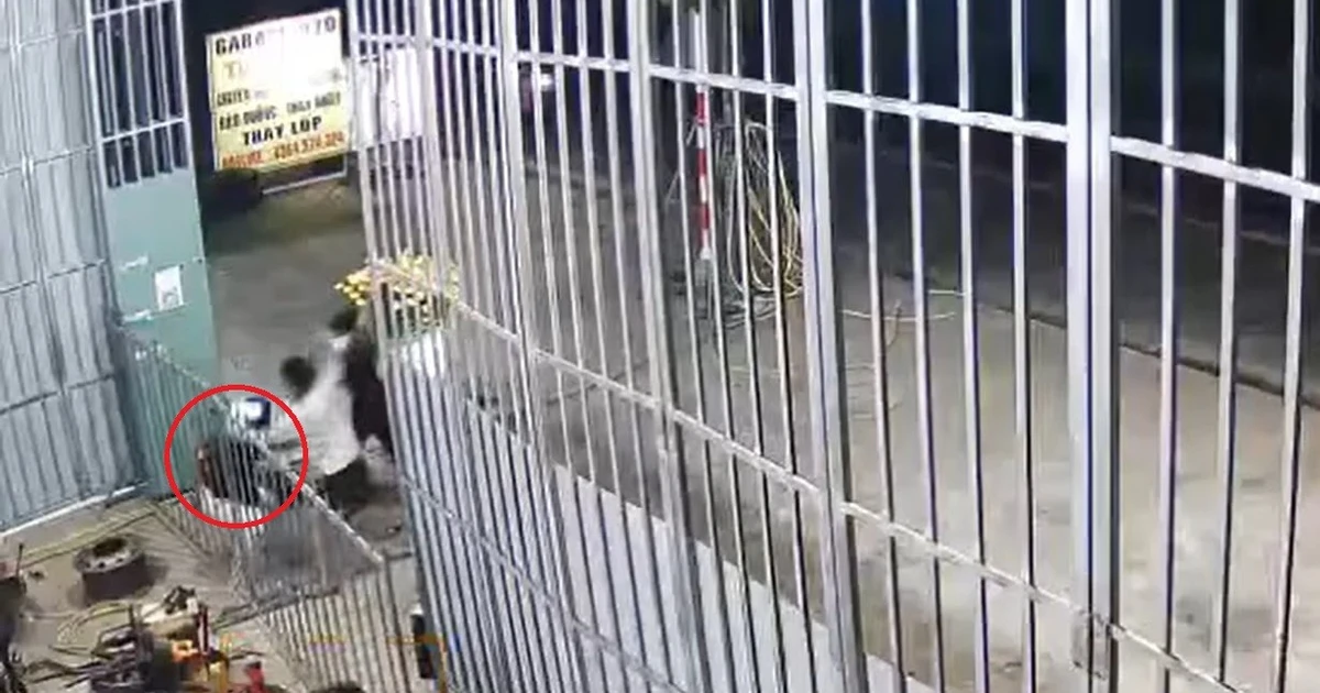 [CLIP] Thanh niên bị nhóm cướp chặn đường khi về quê ăn Tết