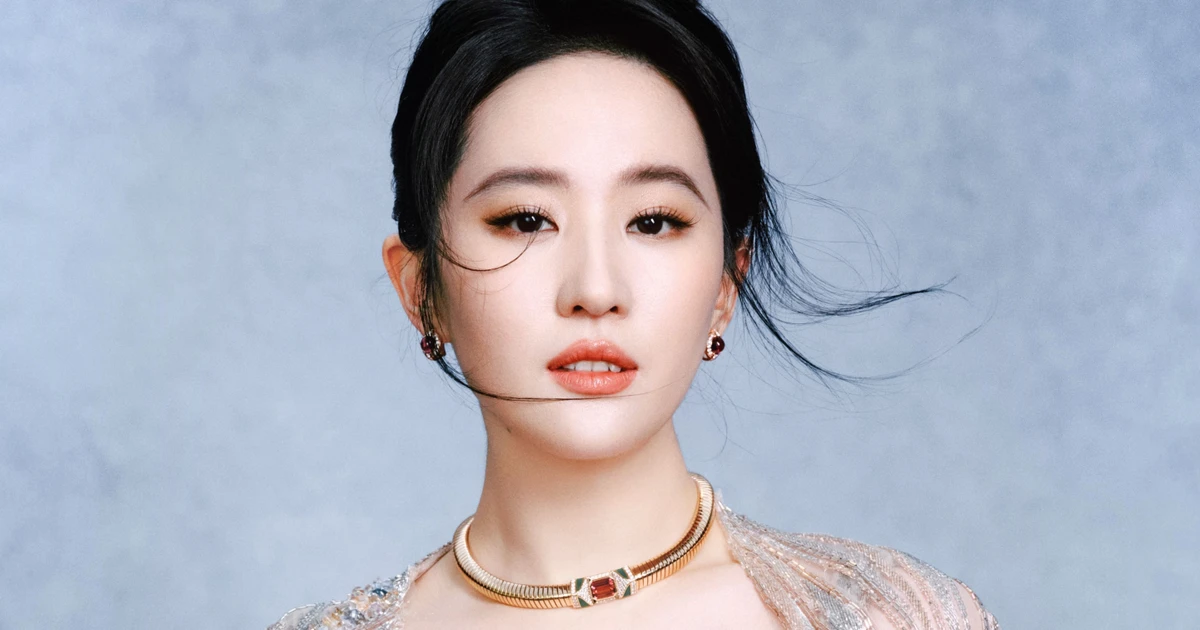 Triệu Lệ Dĩnh, Lưu Diệc Phi đứng đầu giới giải trí