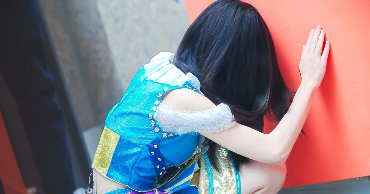 Tiết lộ về bữa tiệc kín giữa nghệ sĩ và thiếu gia