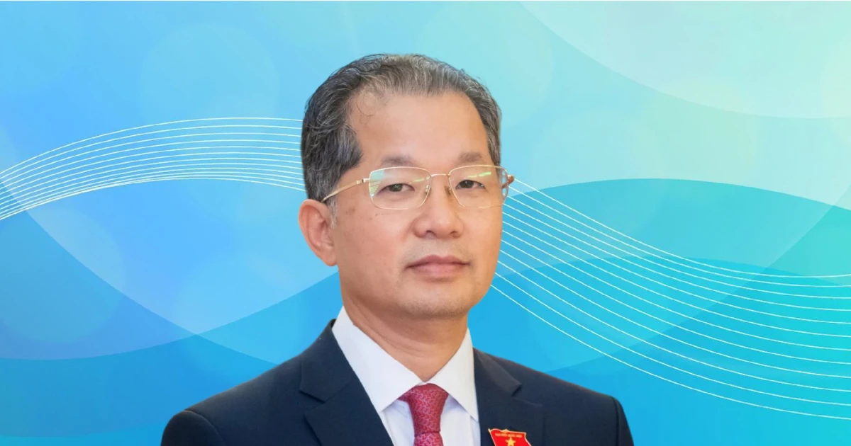 Chân dung Chánh án Tòa án nhân dân Tối cao Nguyễn Văn Quảng