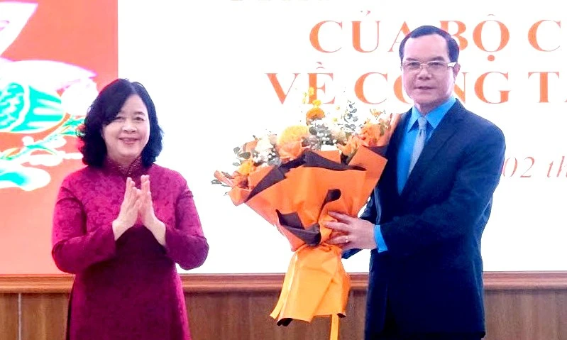 Ông Nguyễn Đình Khang giữ chức Thứ trưởng Thường trực Bộ Dân tộc và Tôn giáo