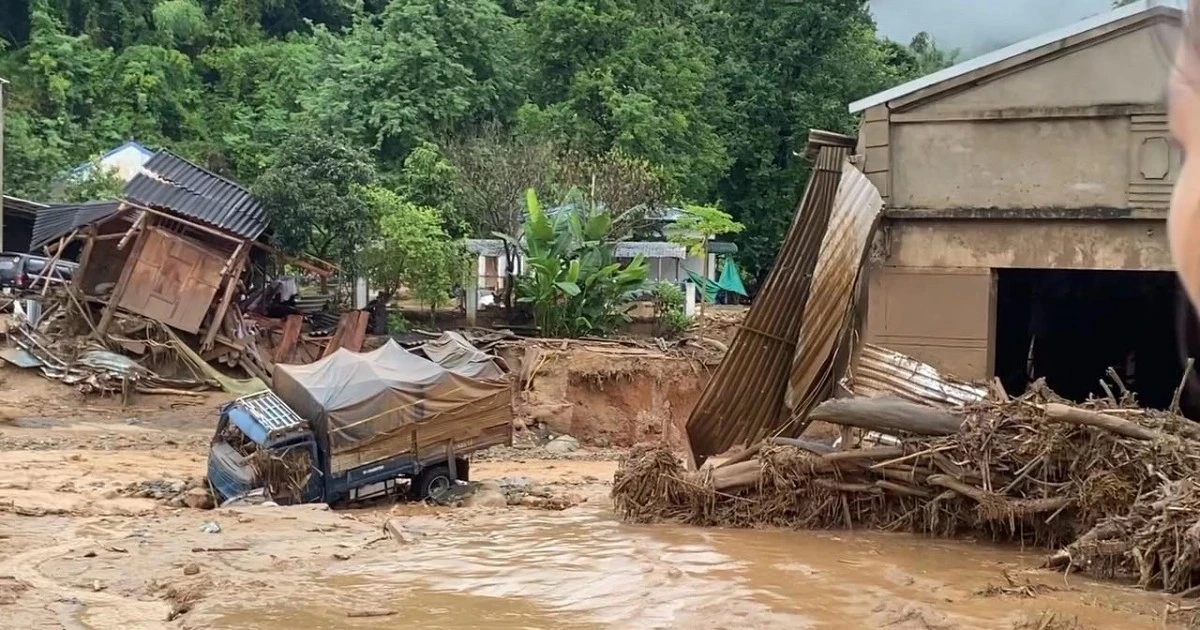 Lũ quét, sạt lở đất khiến 4 người chết và mất tích, 35 hộ ở Sơn La phải di dời khẩn cấp