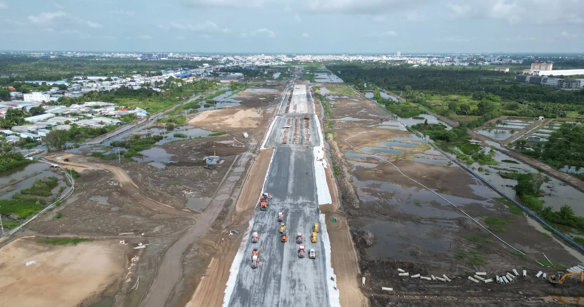 Bên trong công trường dự án nâng cấp sân bay Cà Mau